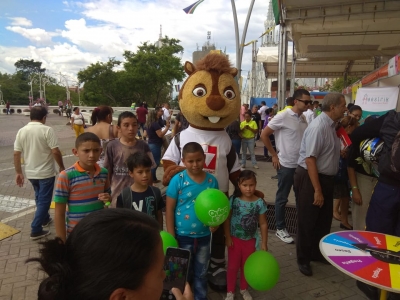 PARTICIPACI&Oacute;N DE LA UNIVERSIDAD DEL VALLE EN LA FERIA DE SERVICIOS POR LA JUVENTUD